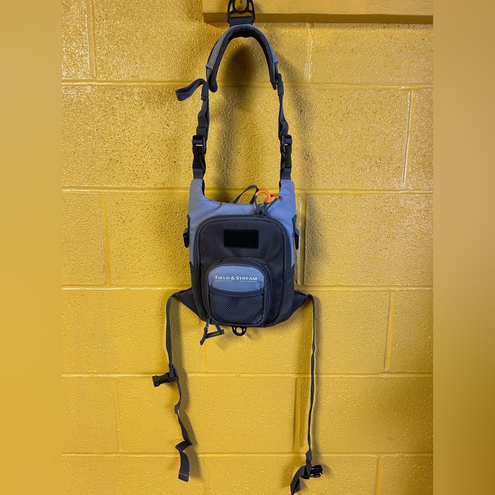 Field and Stream Chest Pack